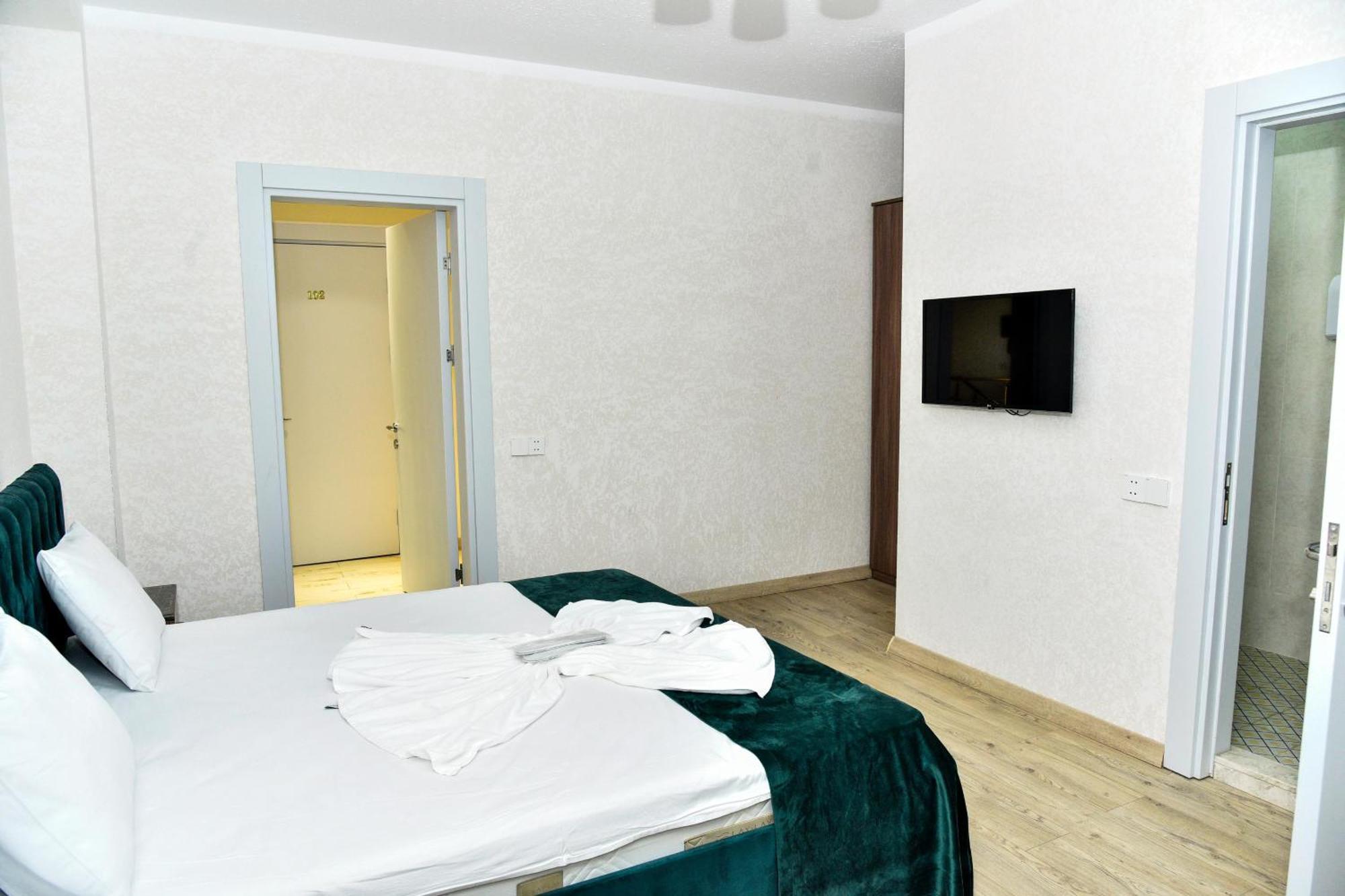 Avrasya Inn Hotel Баку Экстерьер фото