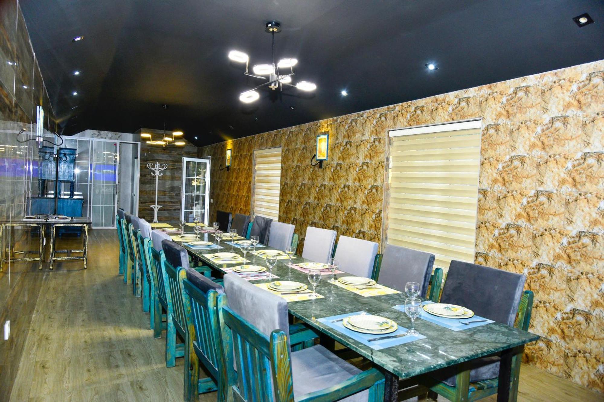 Avrasya Inn Hotel Баку Экстерьер фото