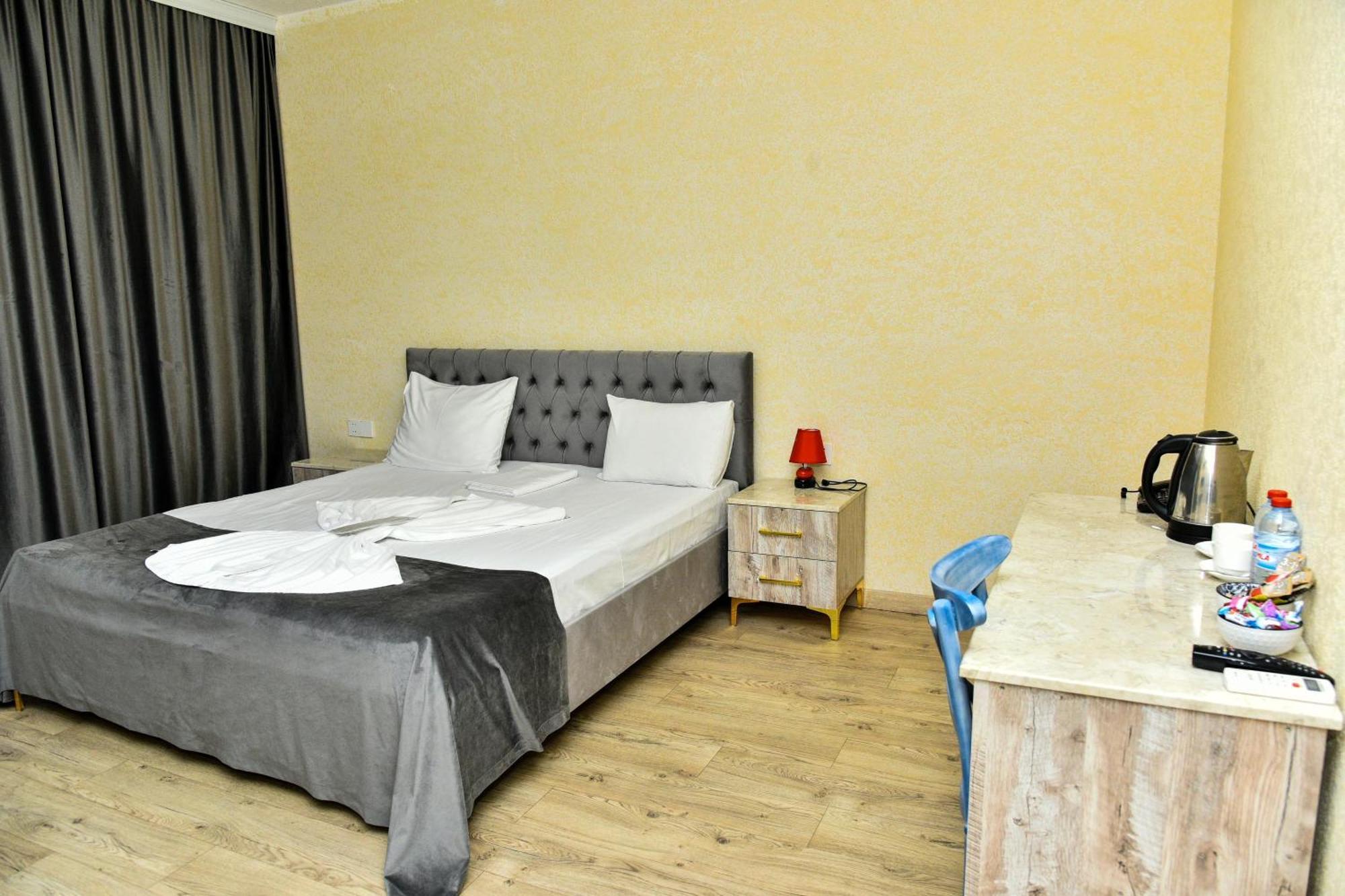Avrasya Inn Hotel Баку Экстерьер фото